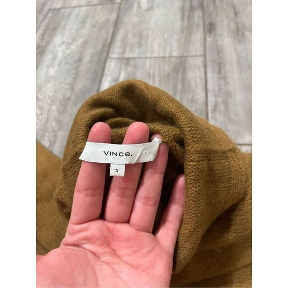Vince Wool and Cashmere Turtleneck Size Small - Picture 4 of 5